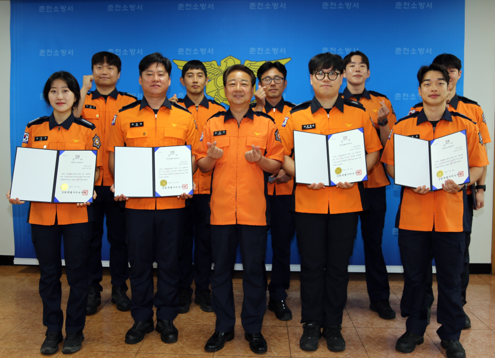 세이버수여식3.JPG