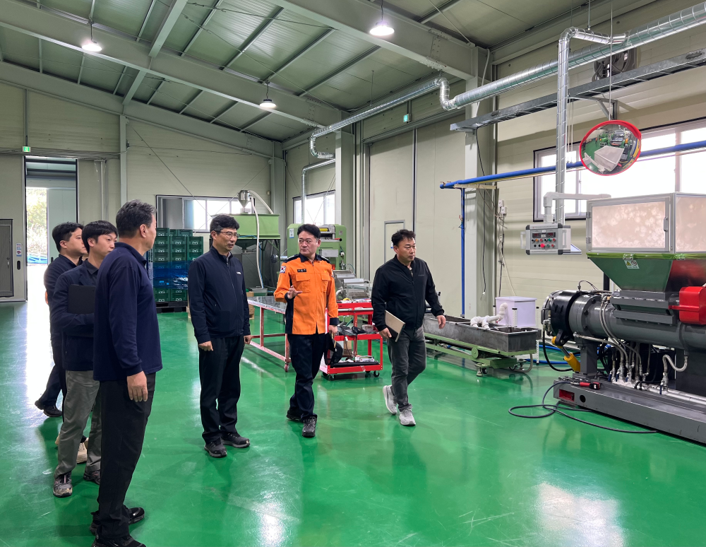 25.10.15. 홍천소방서 화재·폭발 취약 고위험 사업장 합동 안전점검 실시2.jpg