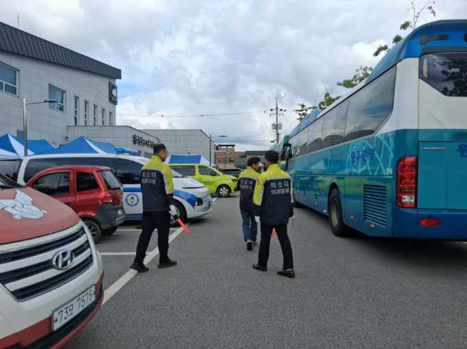 안흥효잔치 봉사활동 사진(안흥남성)-3.jpg