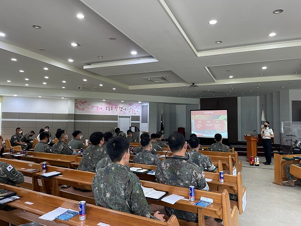 600 2022. 8. 4. 12사단 군 간부 화재안전교육 사진.jpg