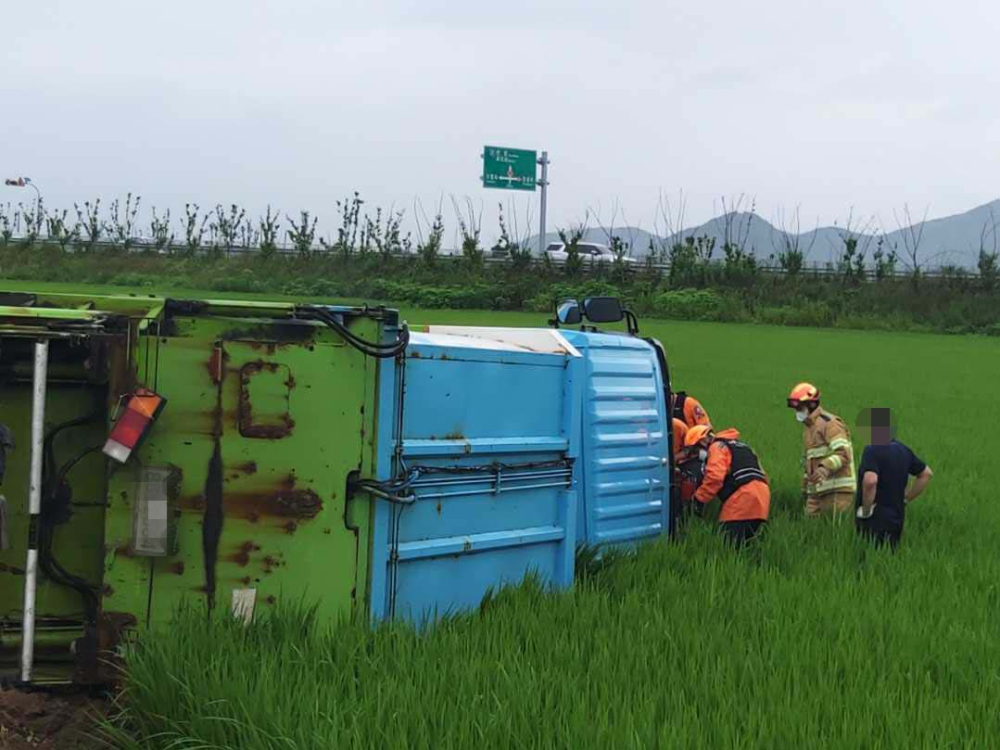 철원 동송읍 장흥리 교통사고(220713)_1.jpg