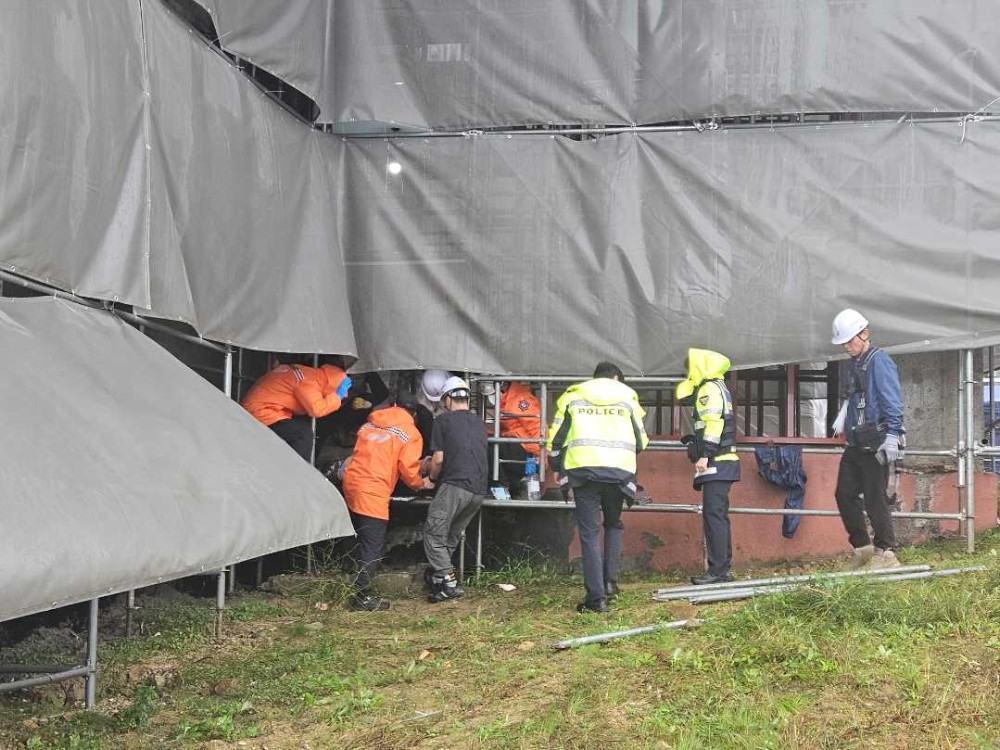 1341 양양 손양면 공사현장 추락사고 현장활동 사진.jpg