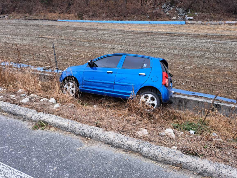 0916 횡성 승용차 단독사고.jpg