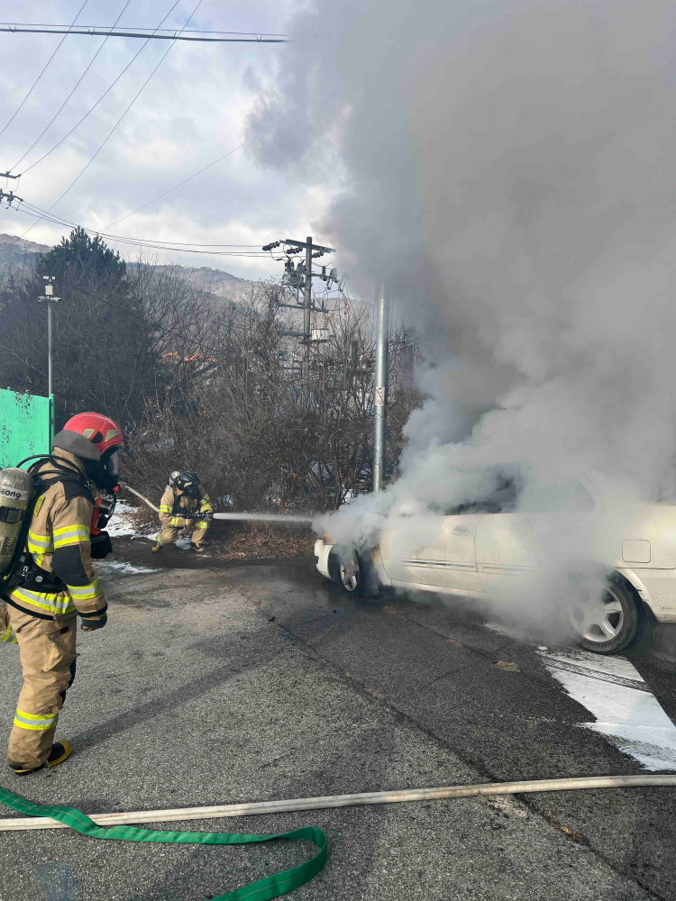 0956 철원 차량화재.jpg