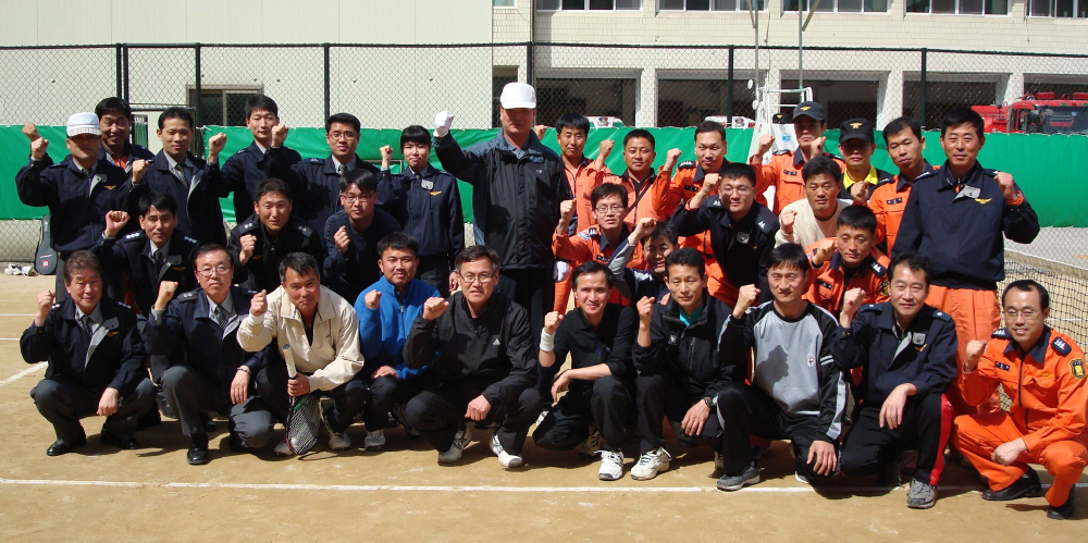 단체사진-crop.JPG