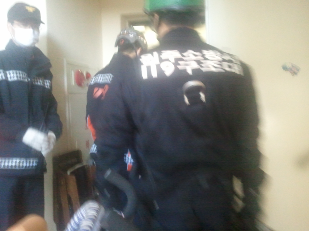 2011-03-02_13[1].06.24.jpg