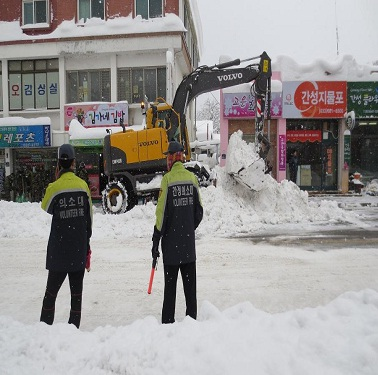 폭설_제설작업1.jpg