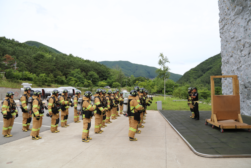 신임교육과정 소방사반, 전국 소방학교 최초 대원탈출장비 시범교육 실시2.JPG