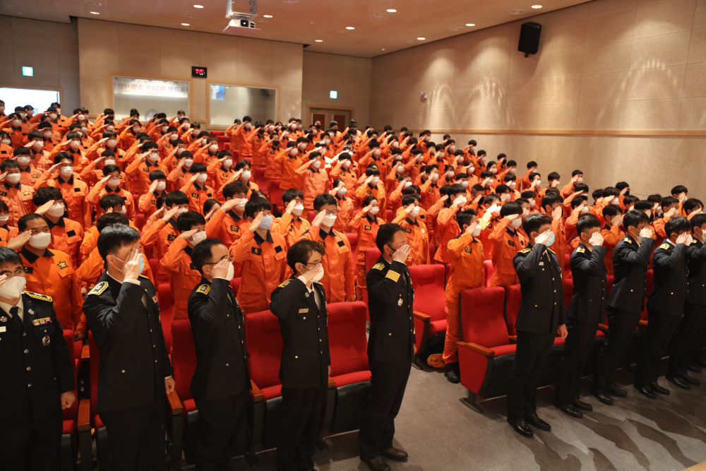 신임교육과정 제33기 소방사반 입교식 개최1.JPG