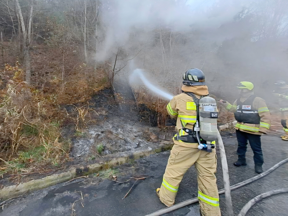 [0.5]11. 20.) 동면 차량화재3.jpg