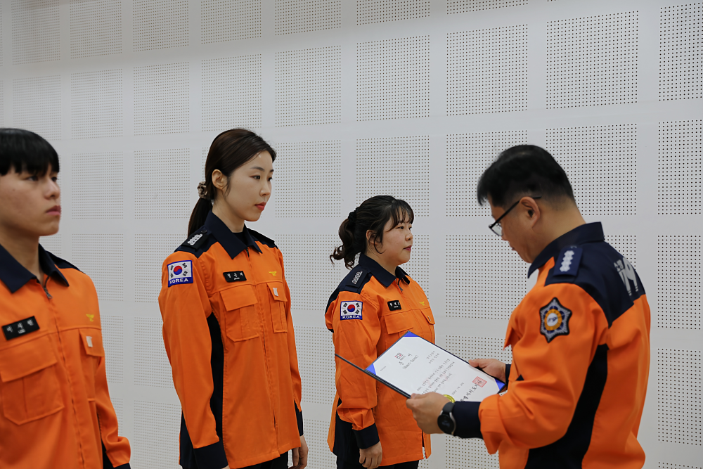 2. 24.) 하트세이버 수여식2.JPG