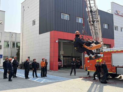춘천소방서, 지반침하사고 대비 특별구조훈련 실시