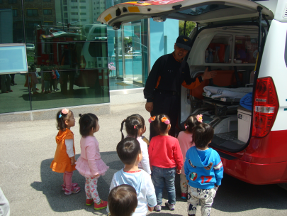 손님들이 찾아왔어요~~