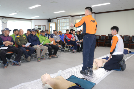 동해시청 환경미화원 대상 심폐소생술 교육