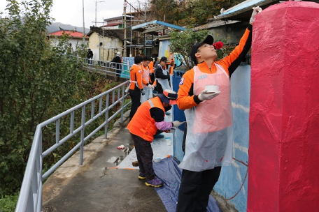 산제골 별빛마을 벽화그리기