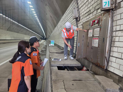 김진문 강릉소방서장, 터널 화재예방 대비 현장점검 실시