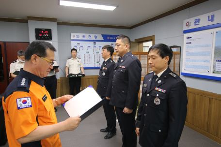 자체 인사발령 임용장 수여식 인사발령 임용장 수여식