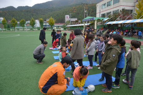 태백소방서, 황지초등학교에서 민방위의 날 지진대피훈련 실시