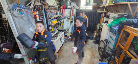 태백남성의용소방대 사랑나눔 연탄봉사 실시